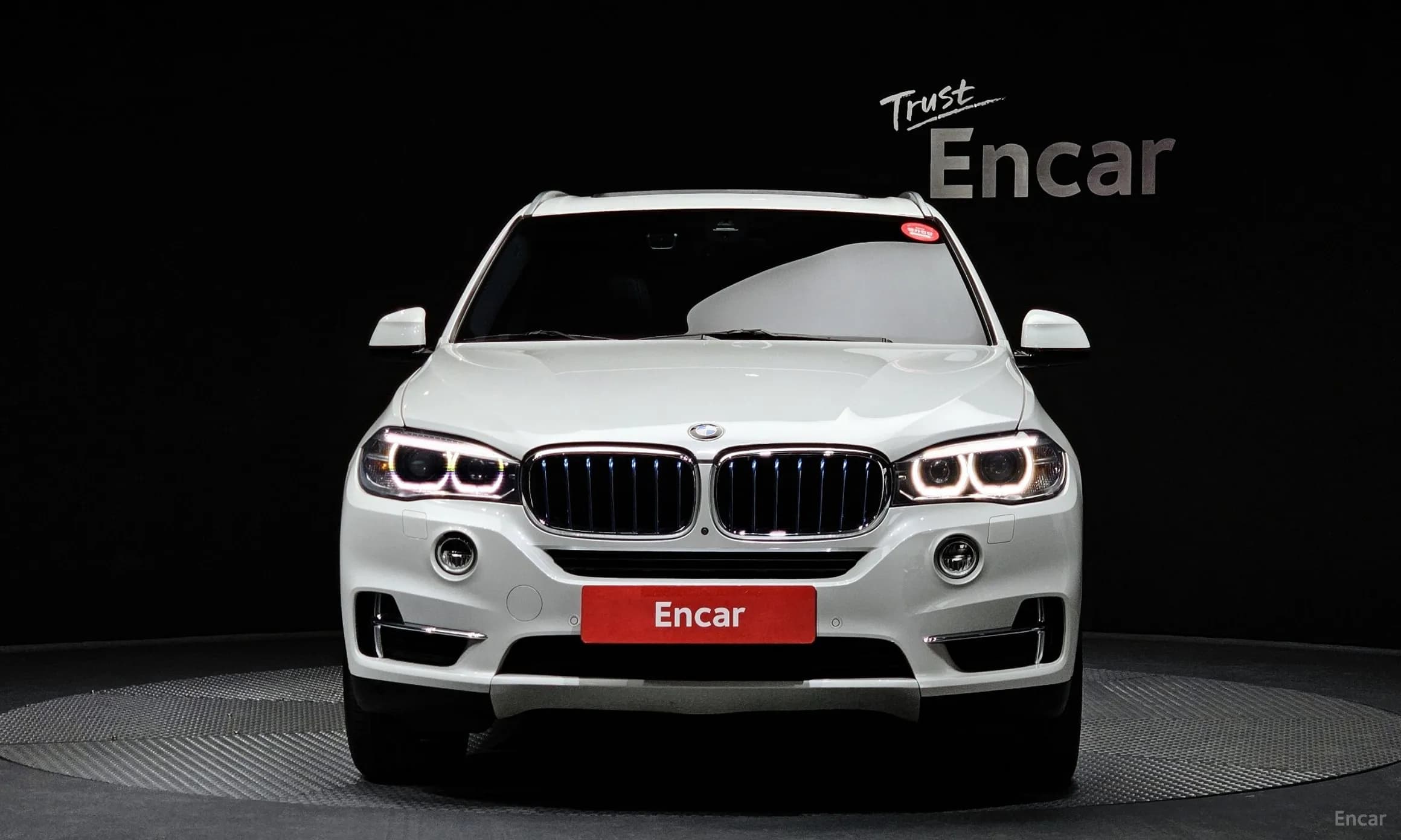 X5 (F15)