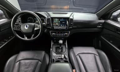 Rexton Sports Khan