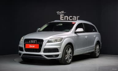 Q7