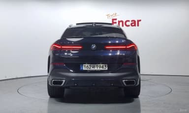 X6 (G06)