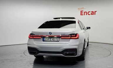 7 Series (G11)