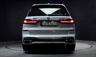 X7 (G07)