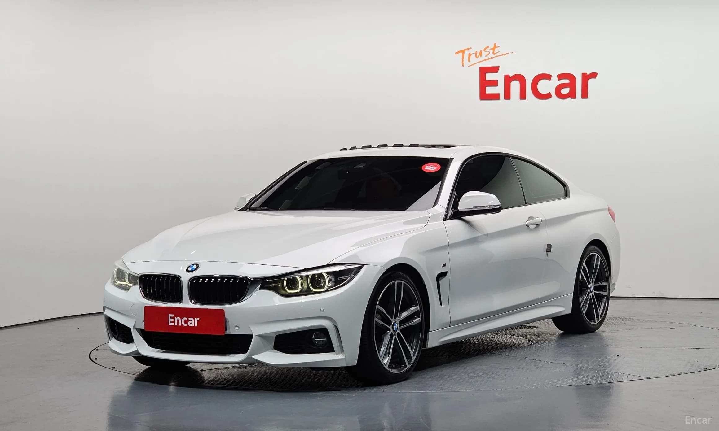 Series 4 (F32)