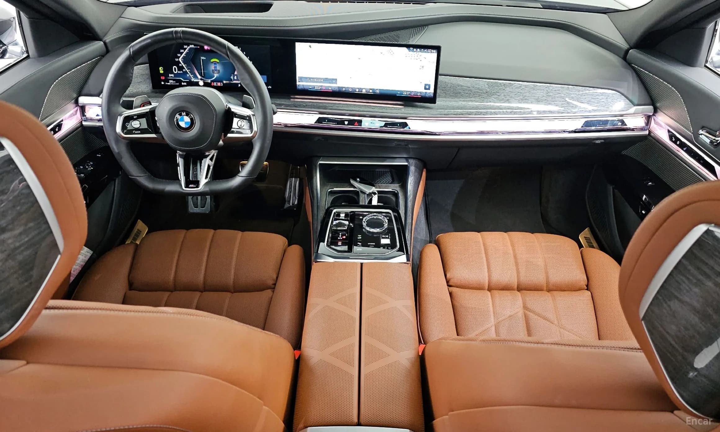 7 Series (G70)