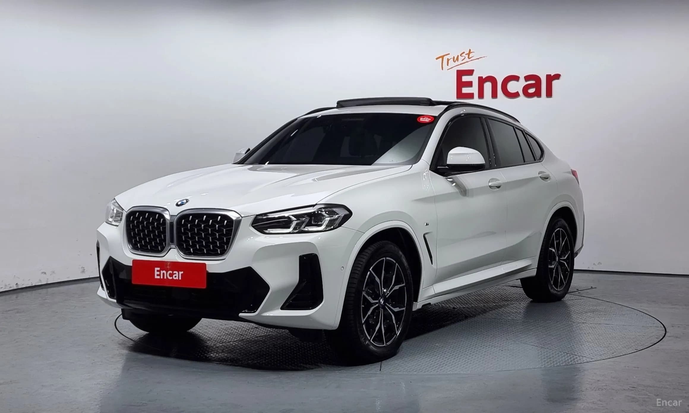 X4 (G02)