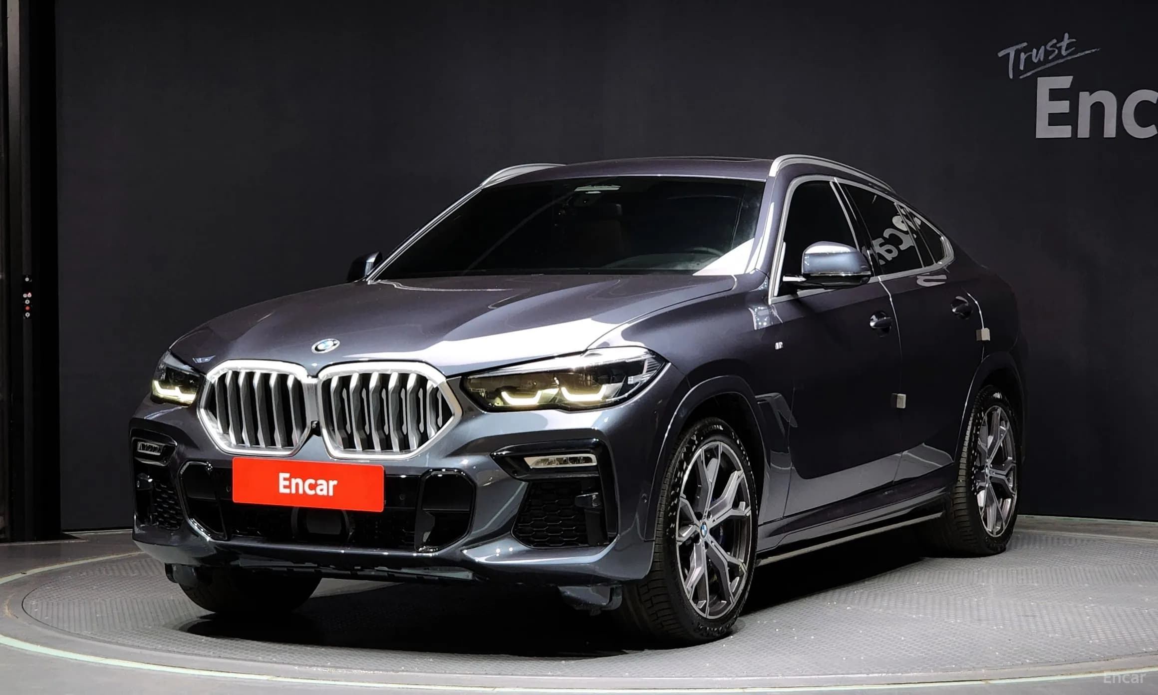 X6 (G06)