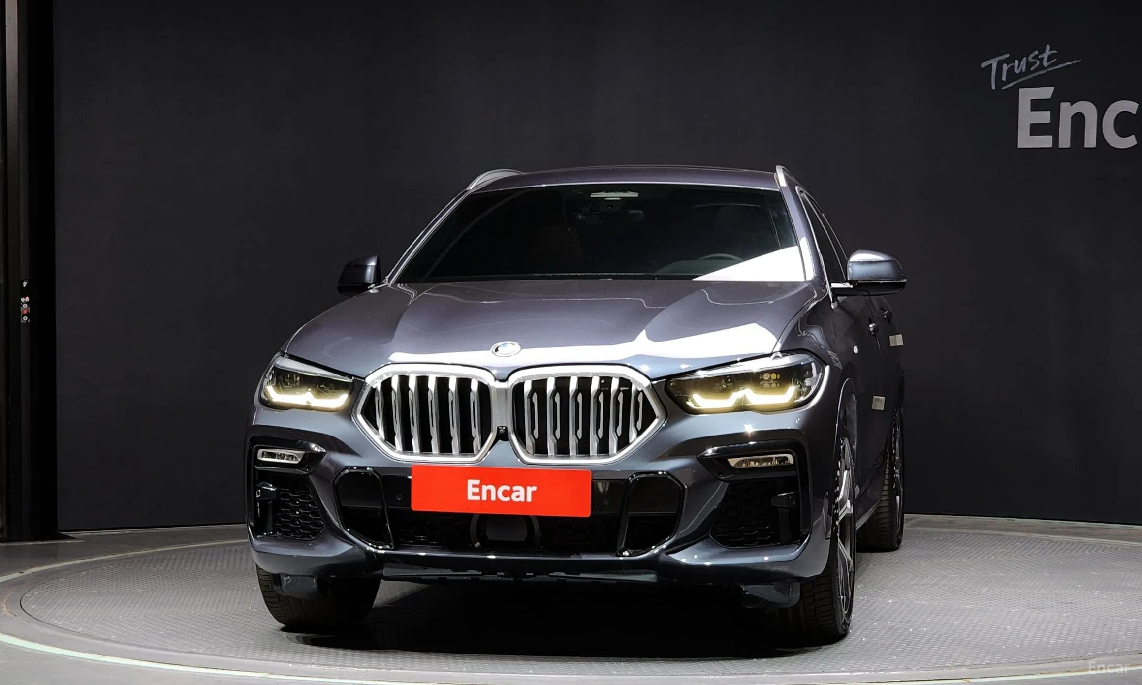 X6 (G06)