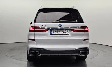 X7 (G07)