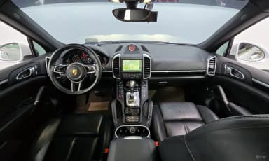 New Cayenne
