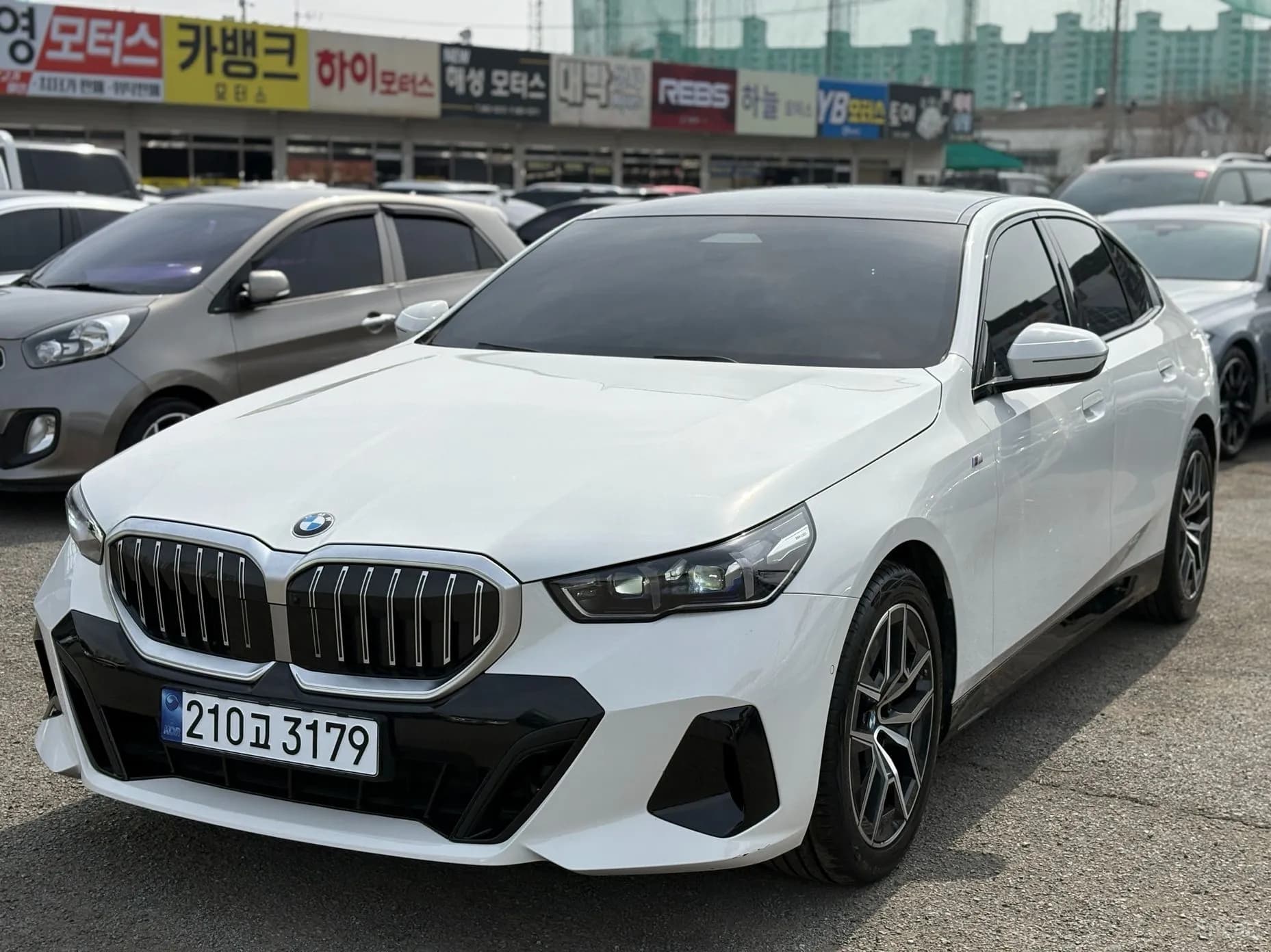 5 Series (G60)