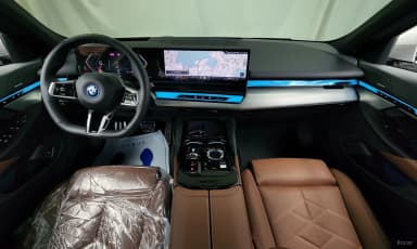 5 Series (G60)