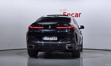 X6 (G06)