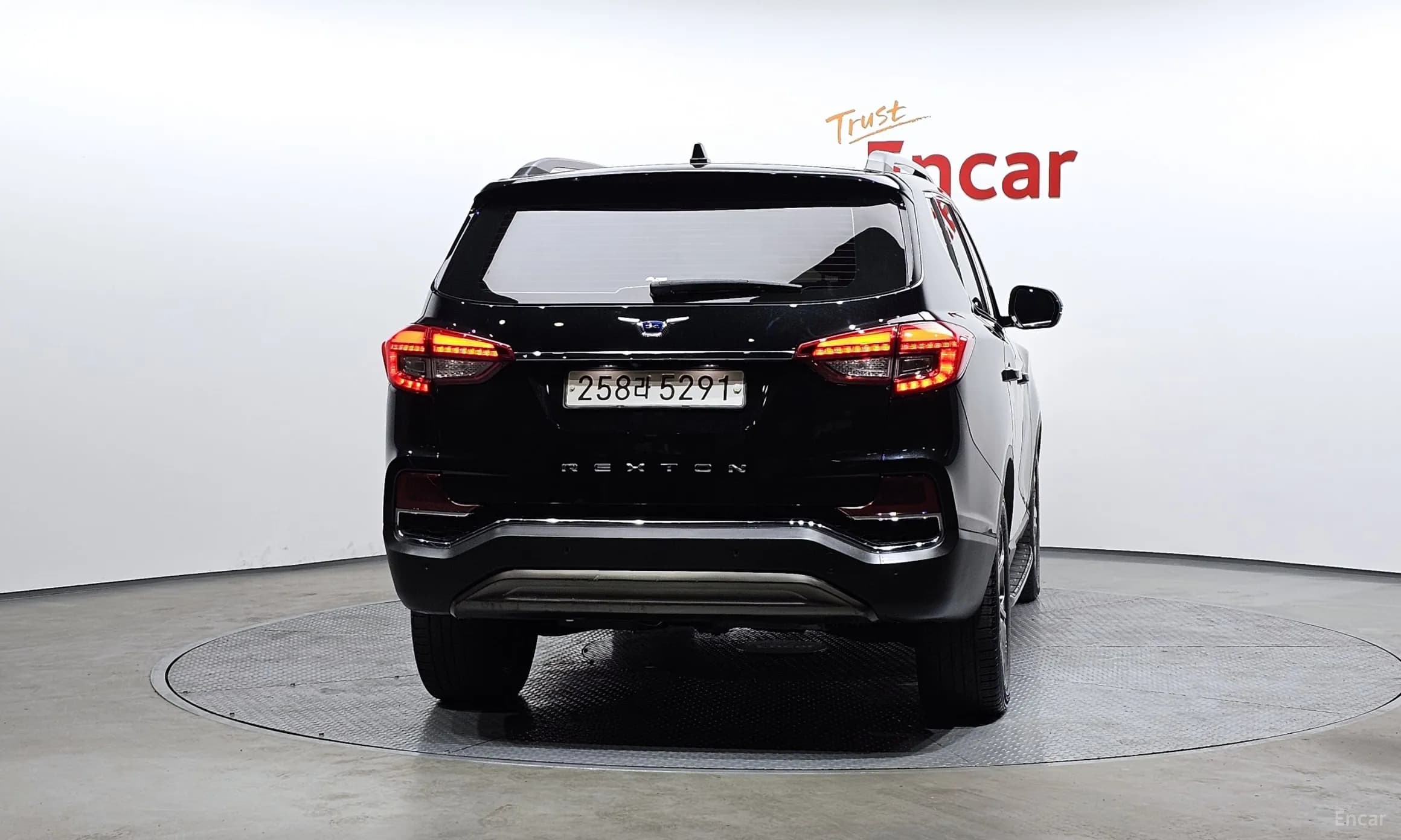 G4 Rexton