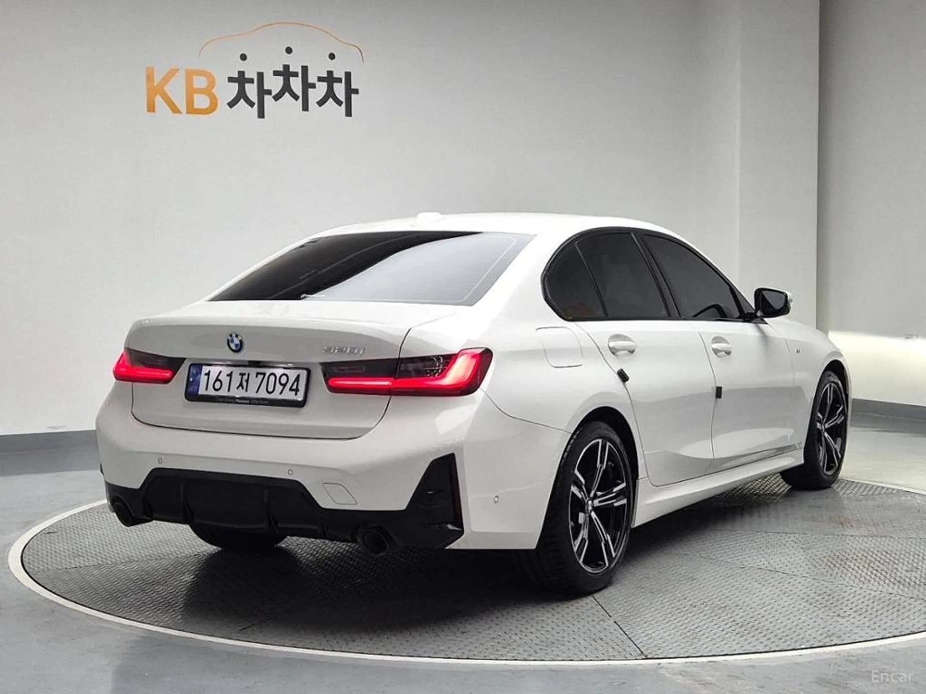 3 Series (G20)