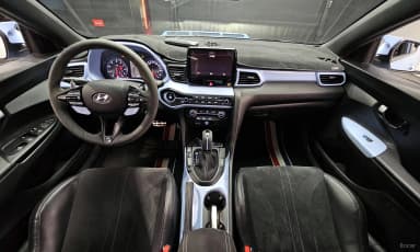 Veloster (JS)