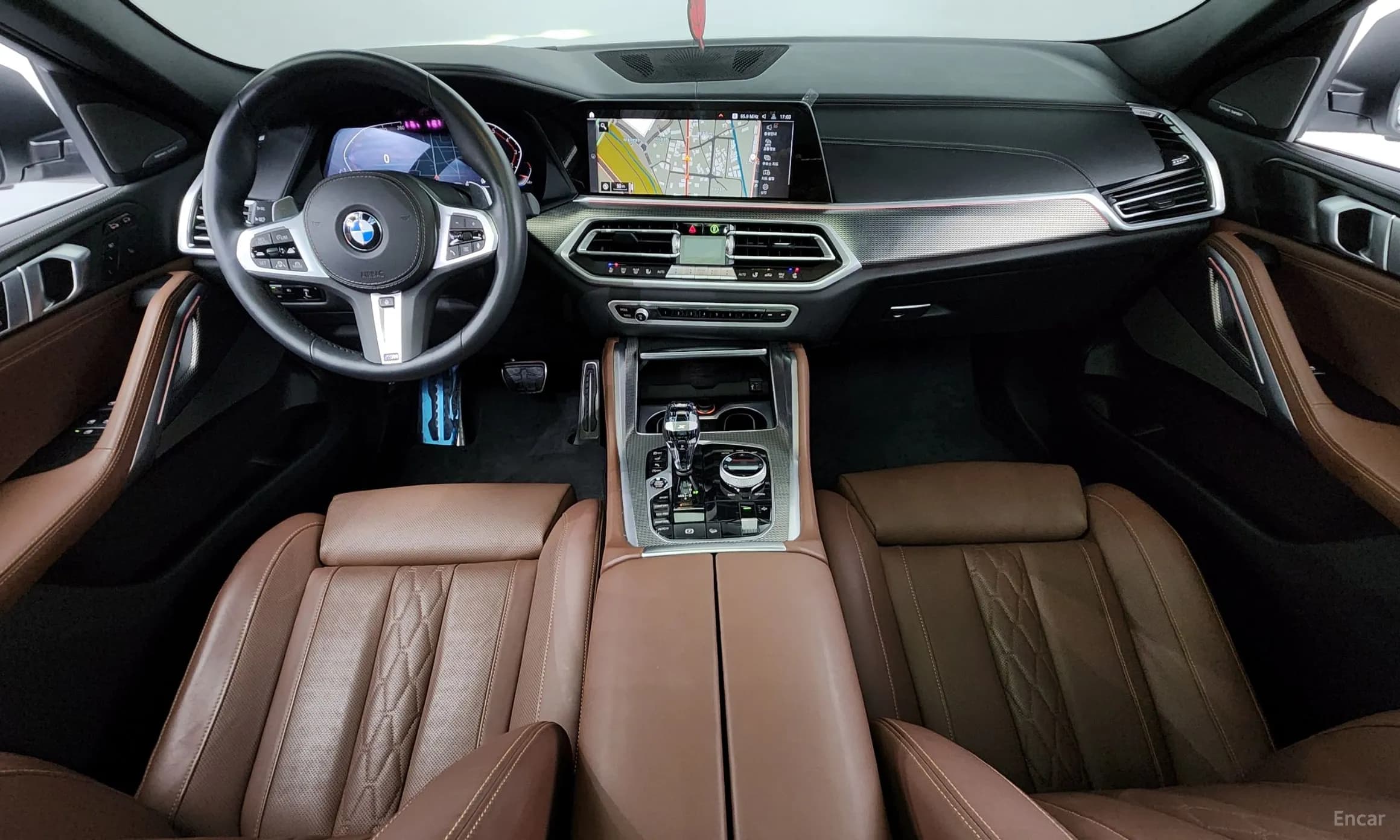X6 (G06)