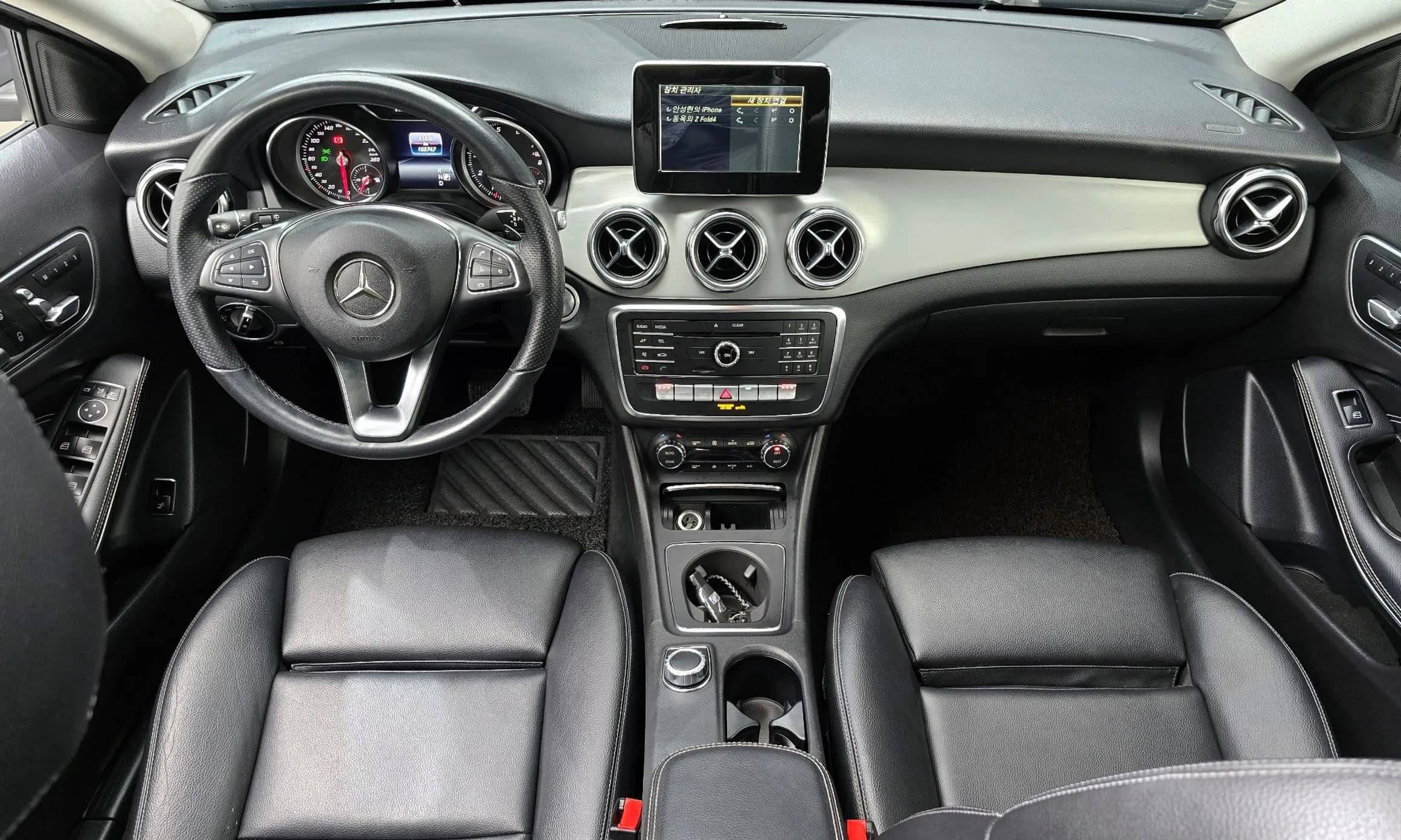 GLA-Class X156