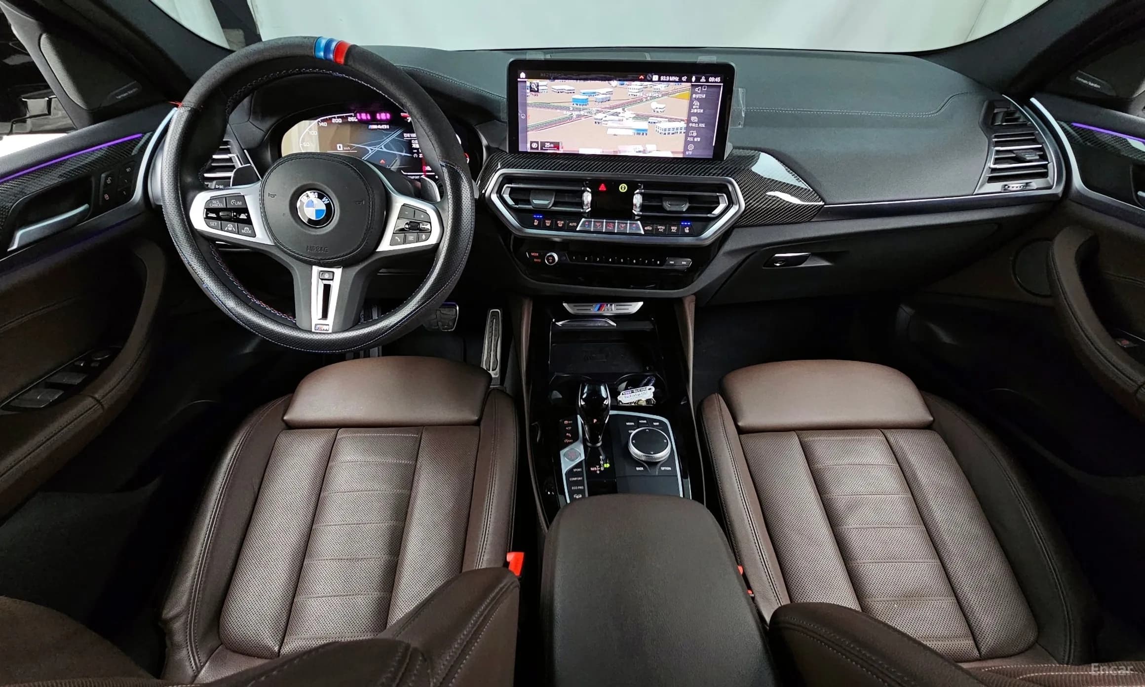 X4 (G02)