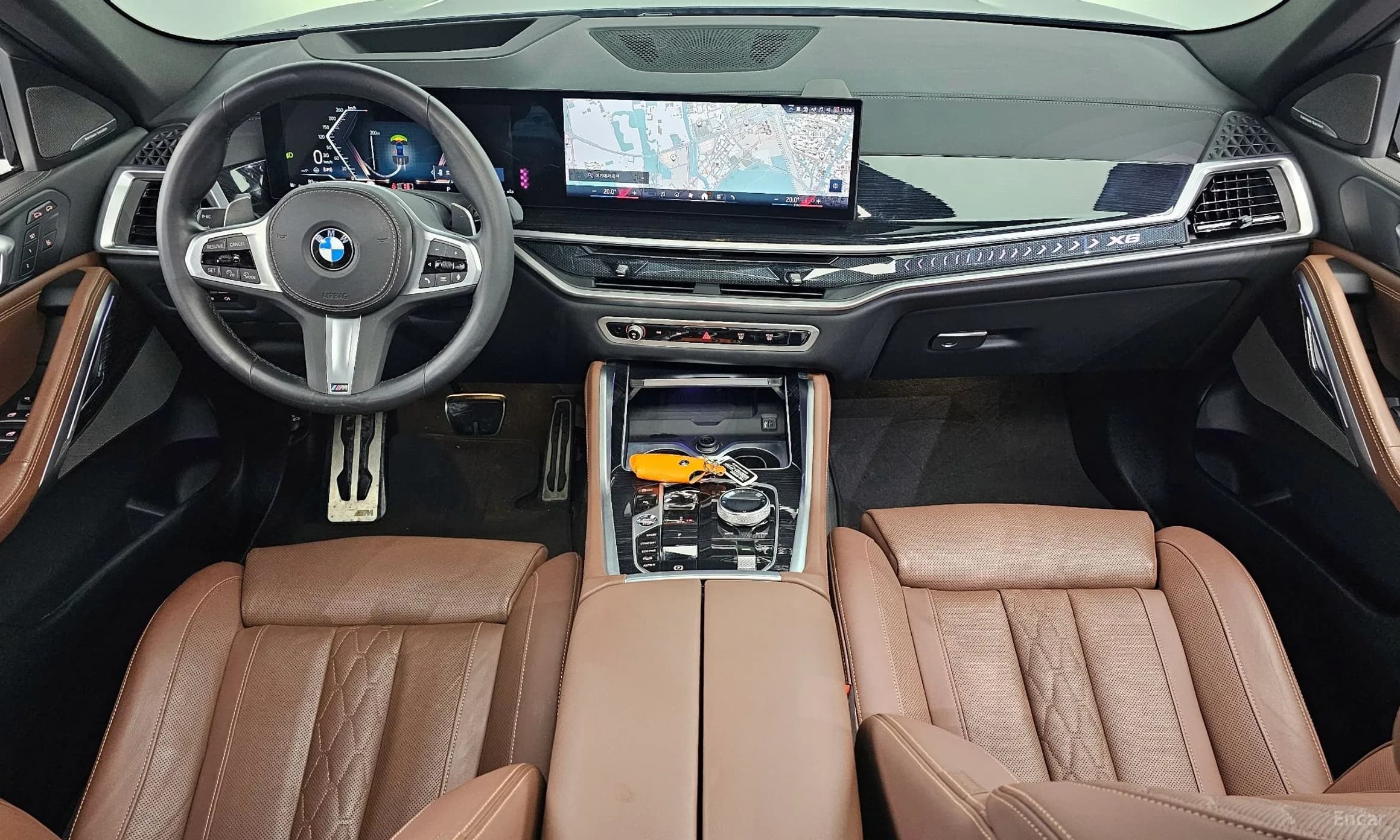 X6 (G06)