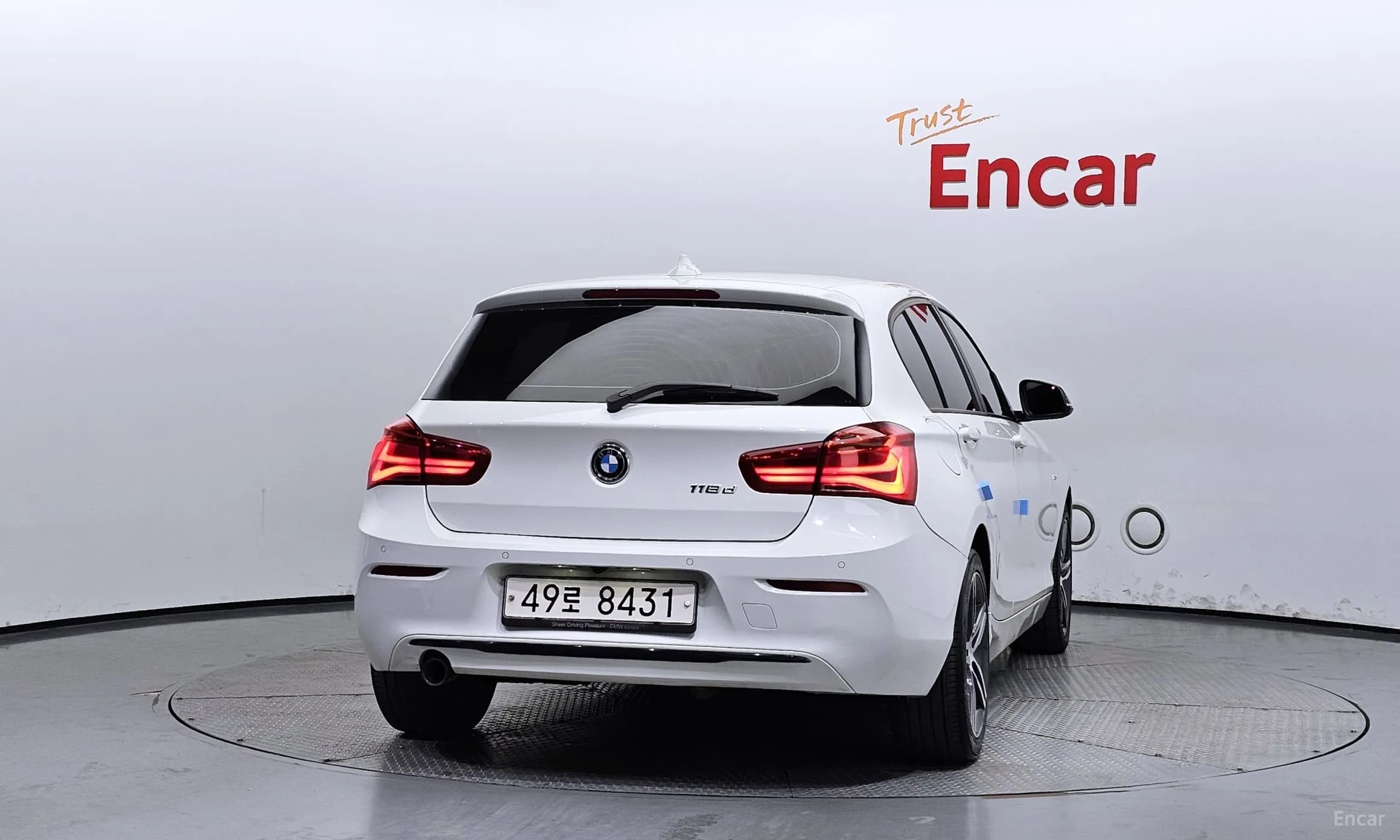 1 Series (F20)