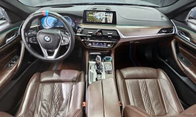 5 Series (G30)