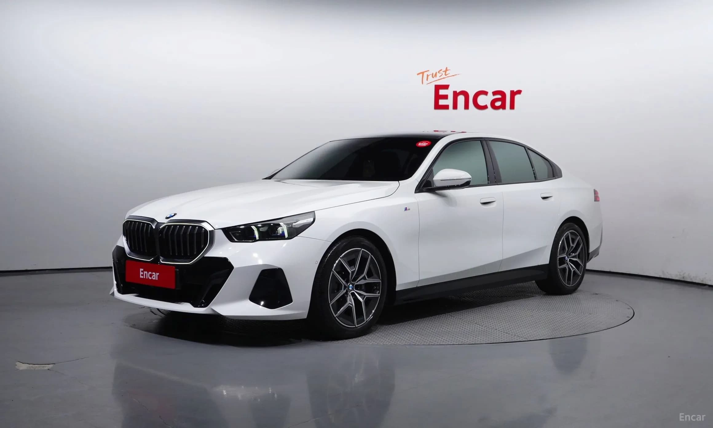 5 Series (G60)