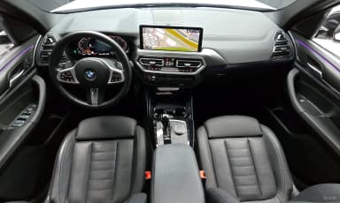 X3 (G01)