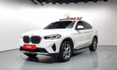 X4 (G02)
