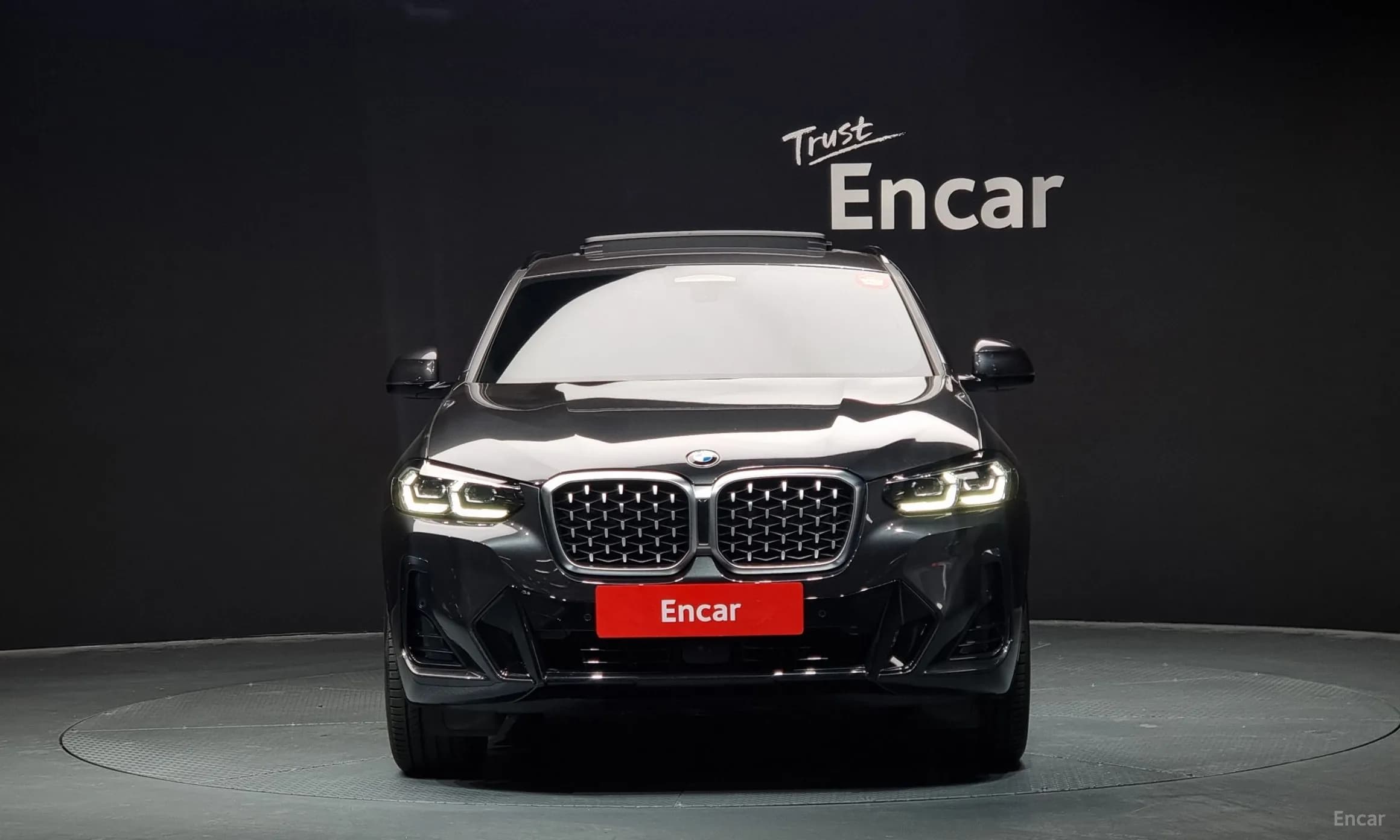 X4 (G02)