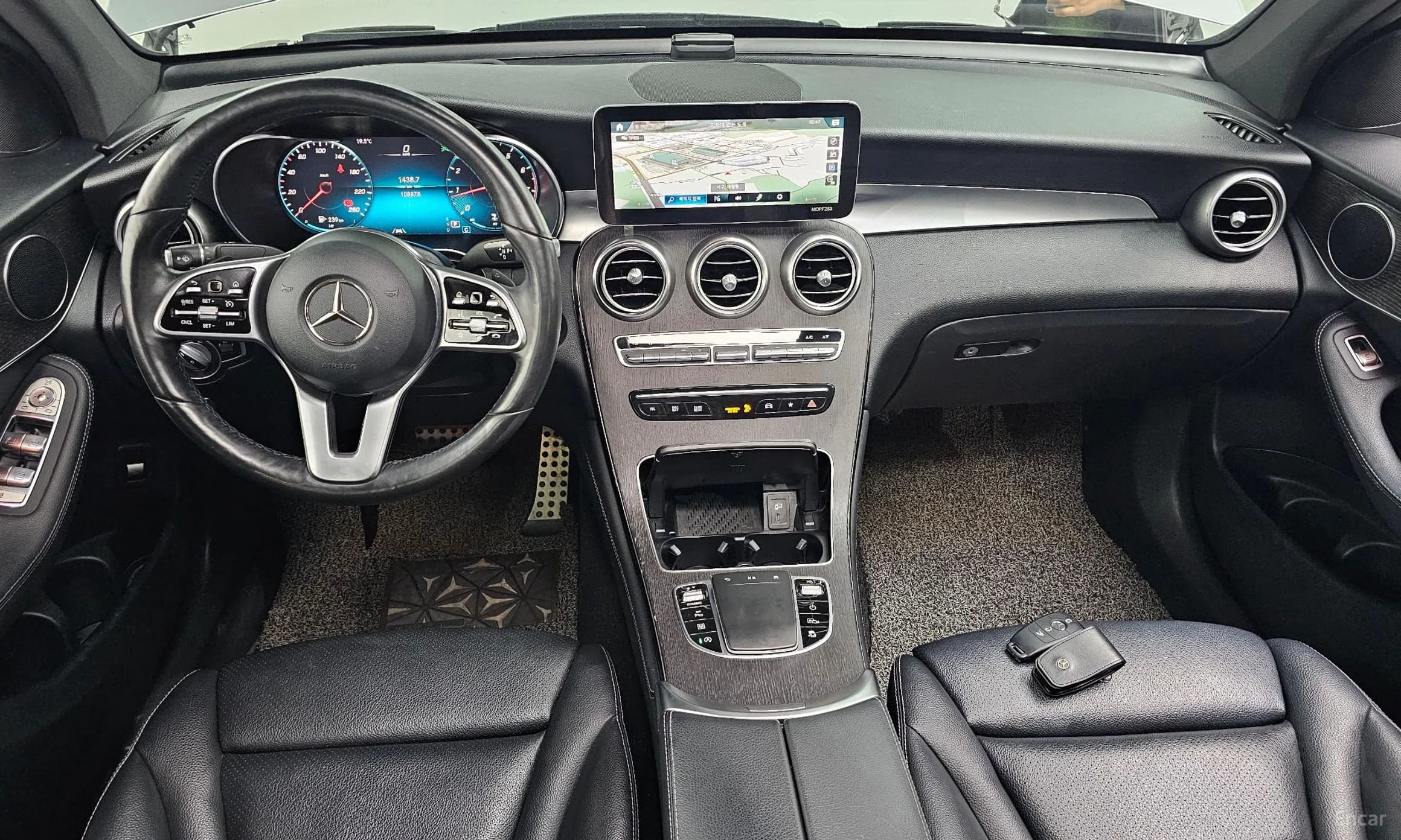 GLC-Class X253