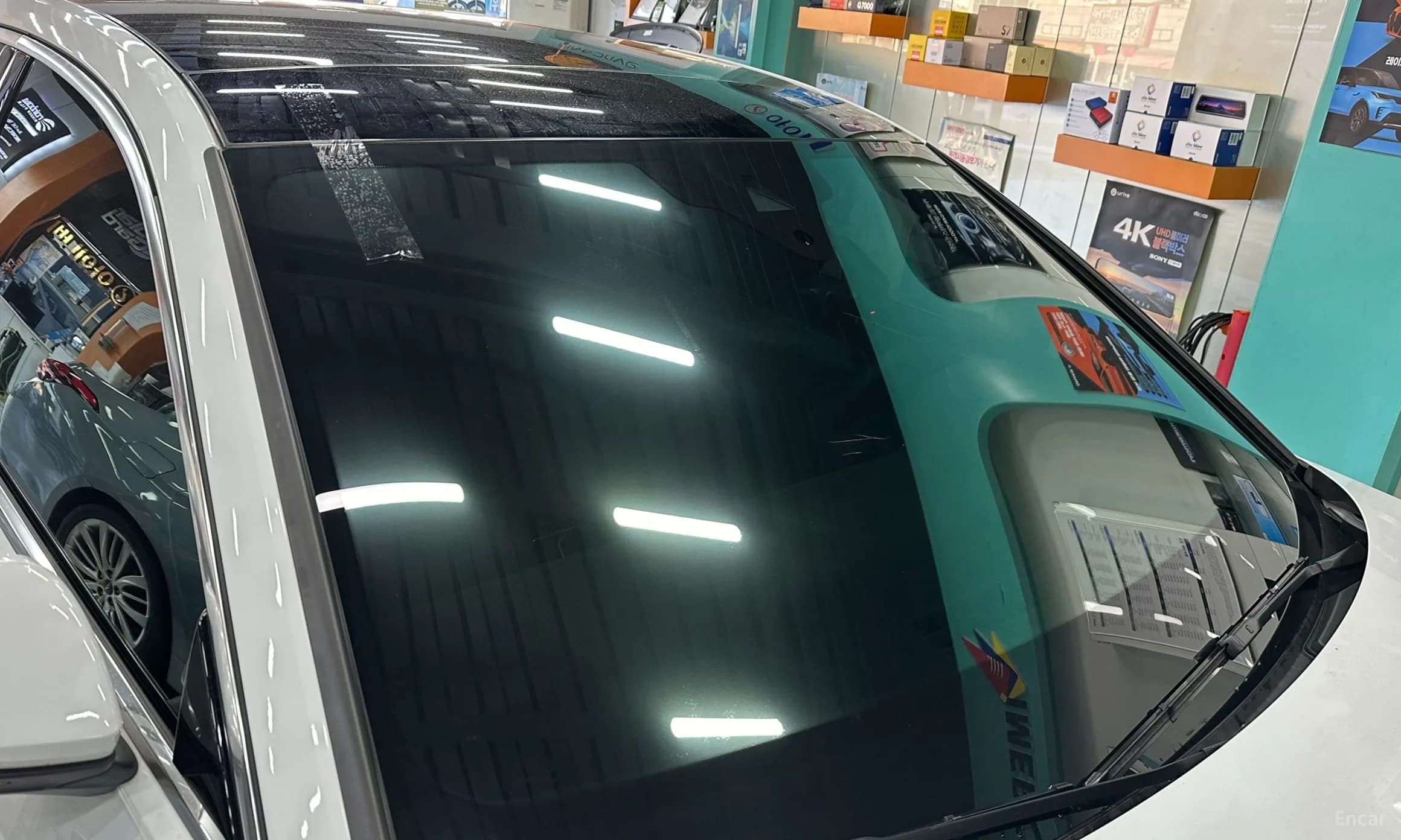 A6 (C8)