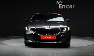 5 Series (G60)