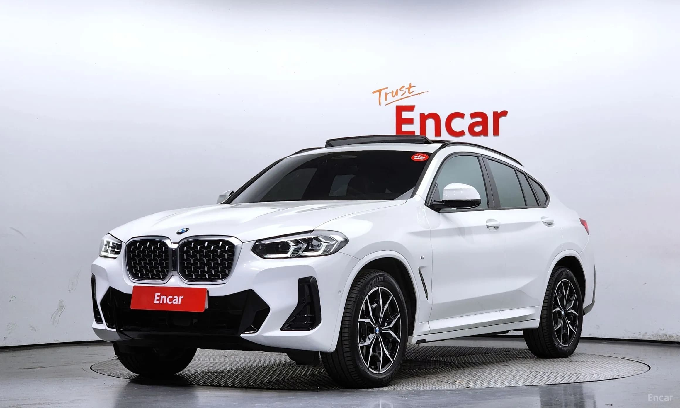 X4 (G02)