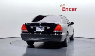 Hyundai Equus