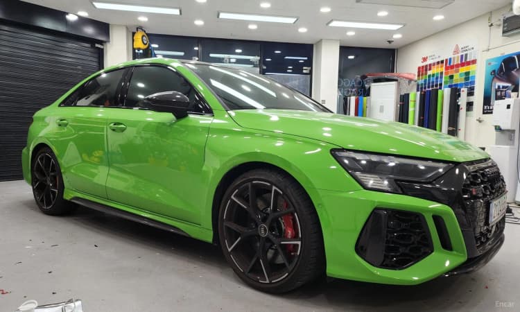 RS3 (8Y)