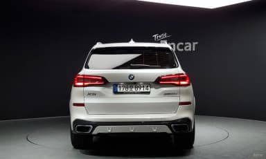 X5 (G05)