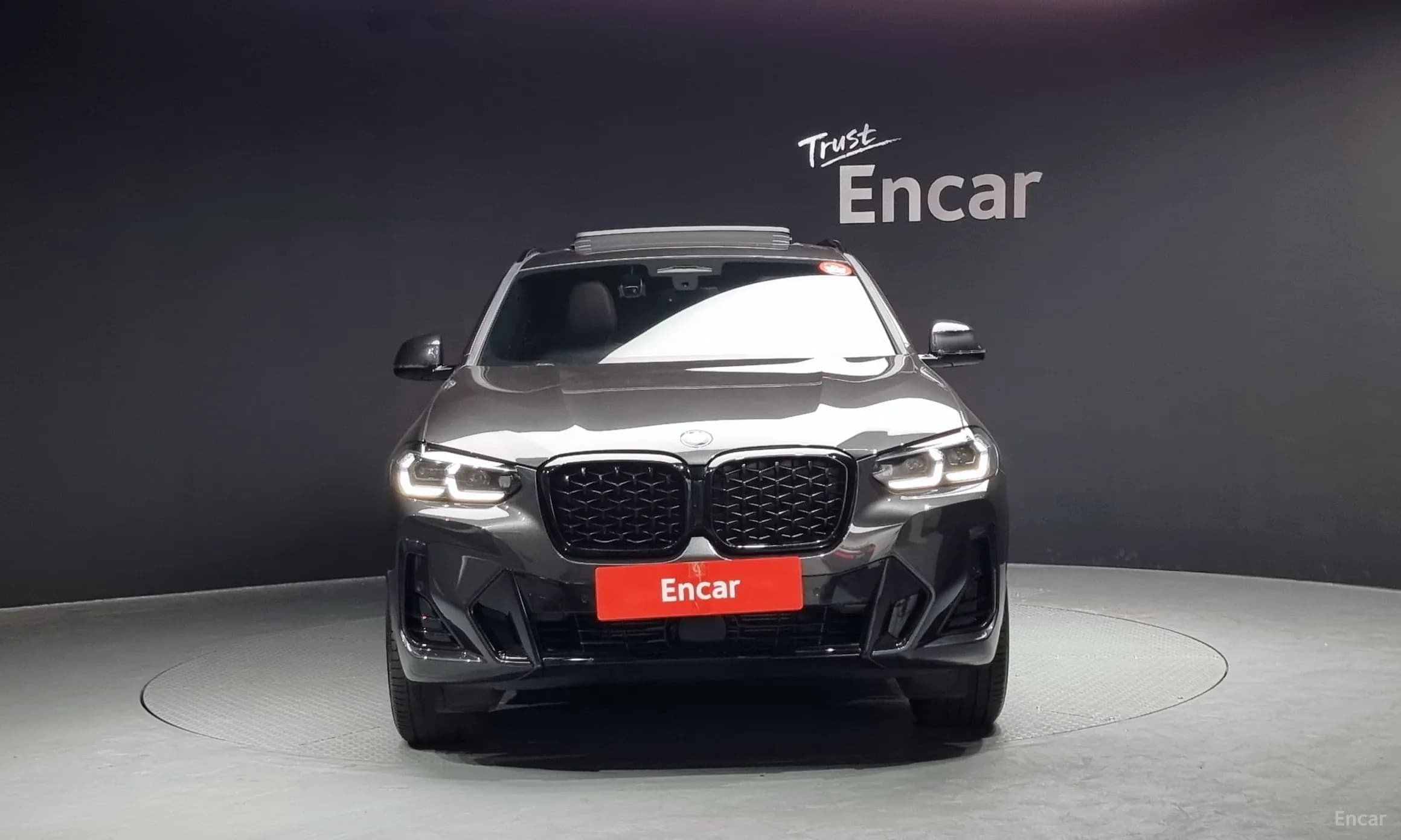 X4 (G02)