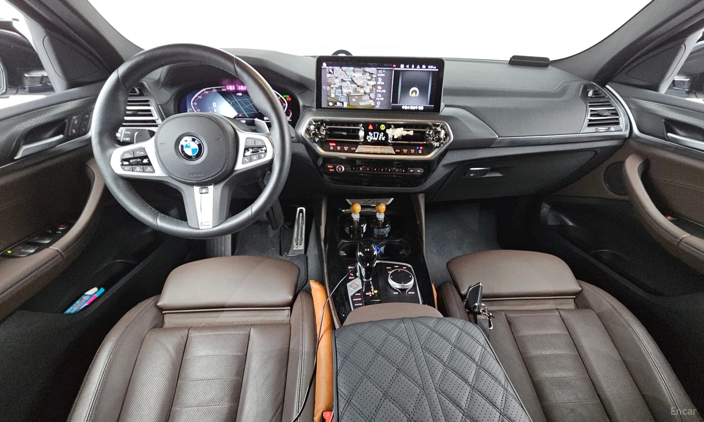 X4 (G02)