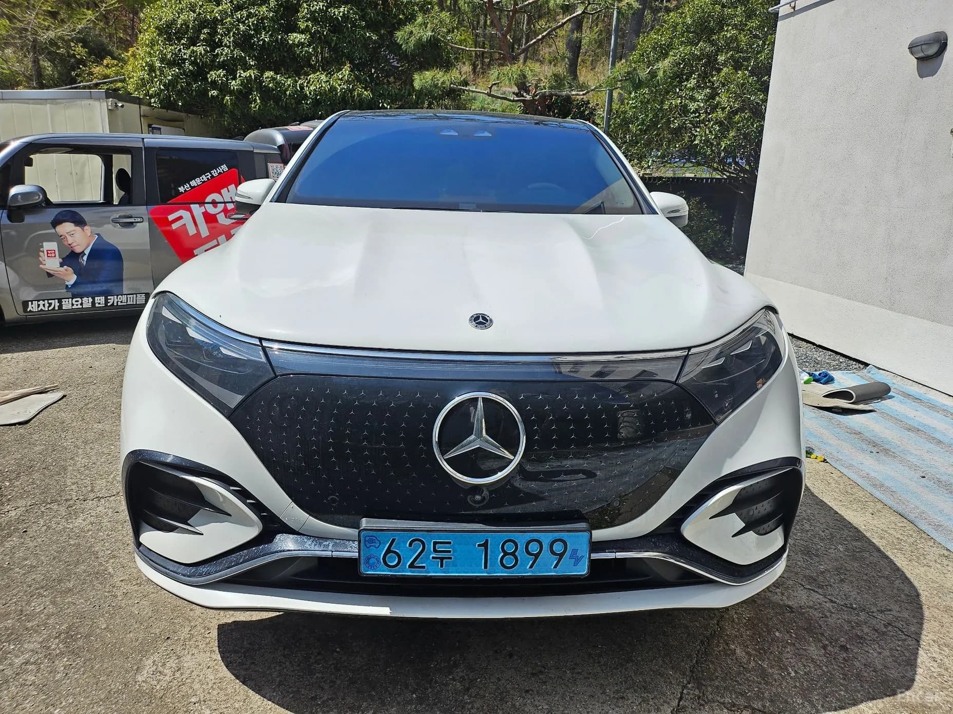 EQS SUV X296