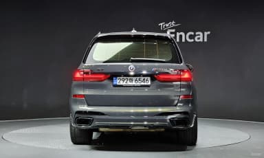 X7 (G07)