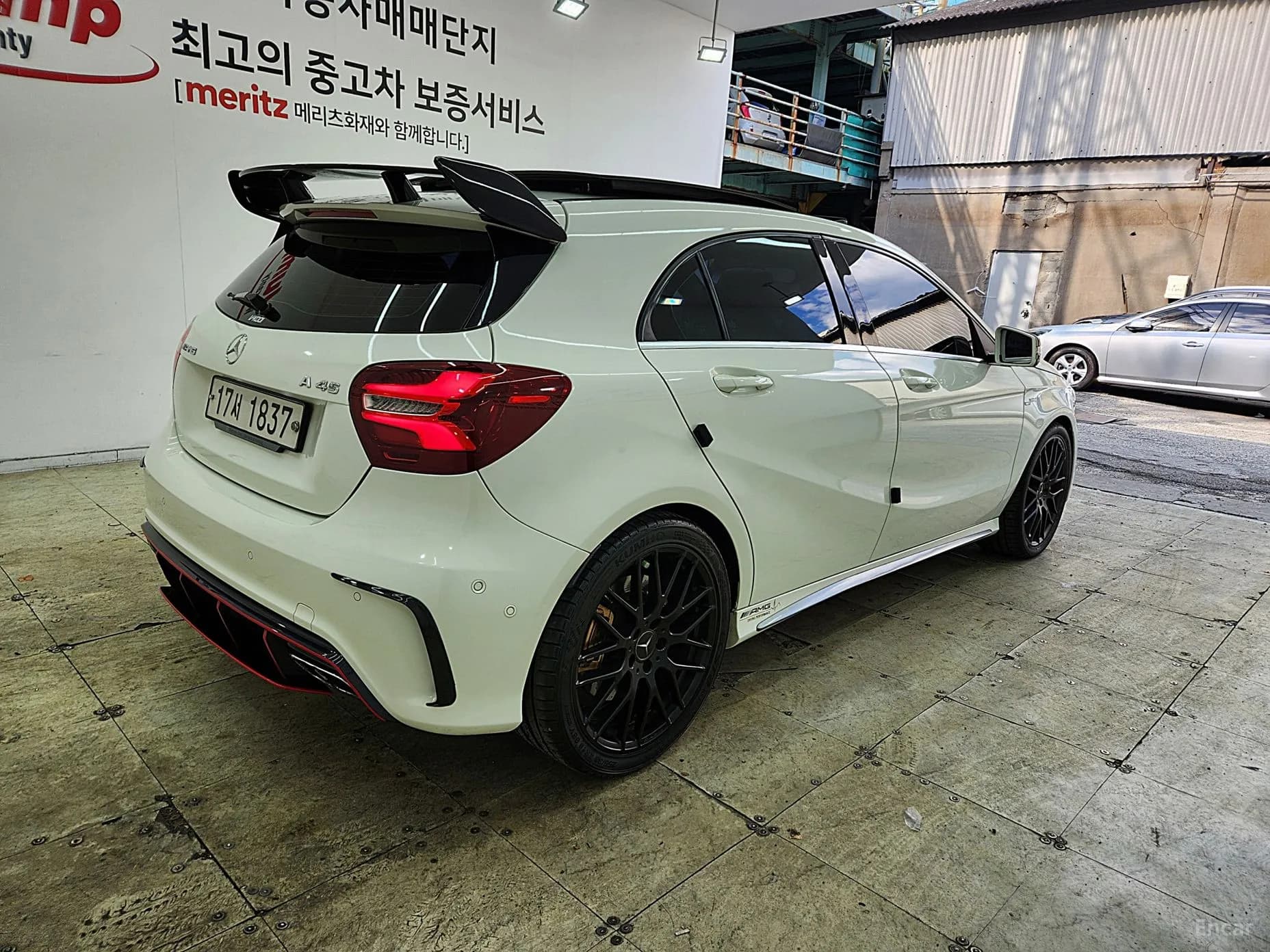 A-Class W176