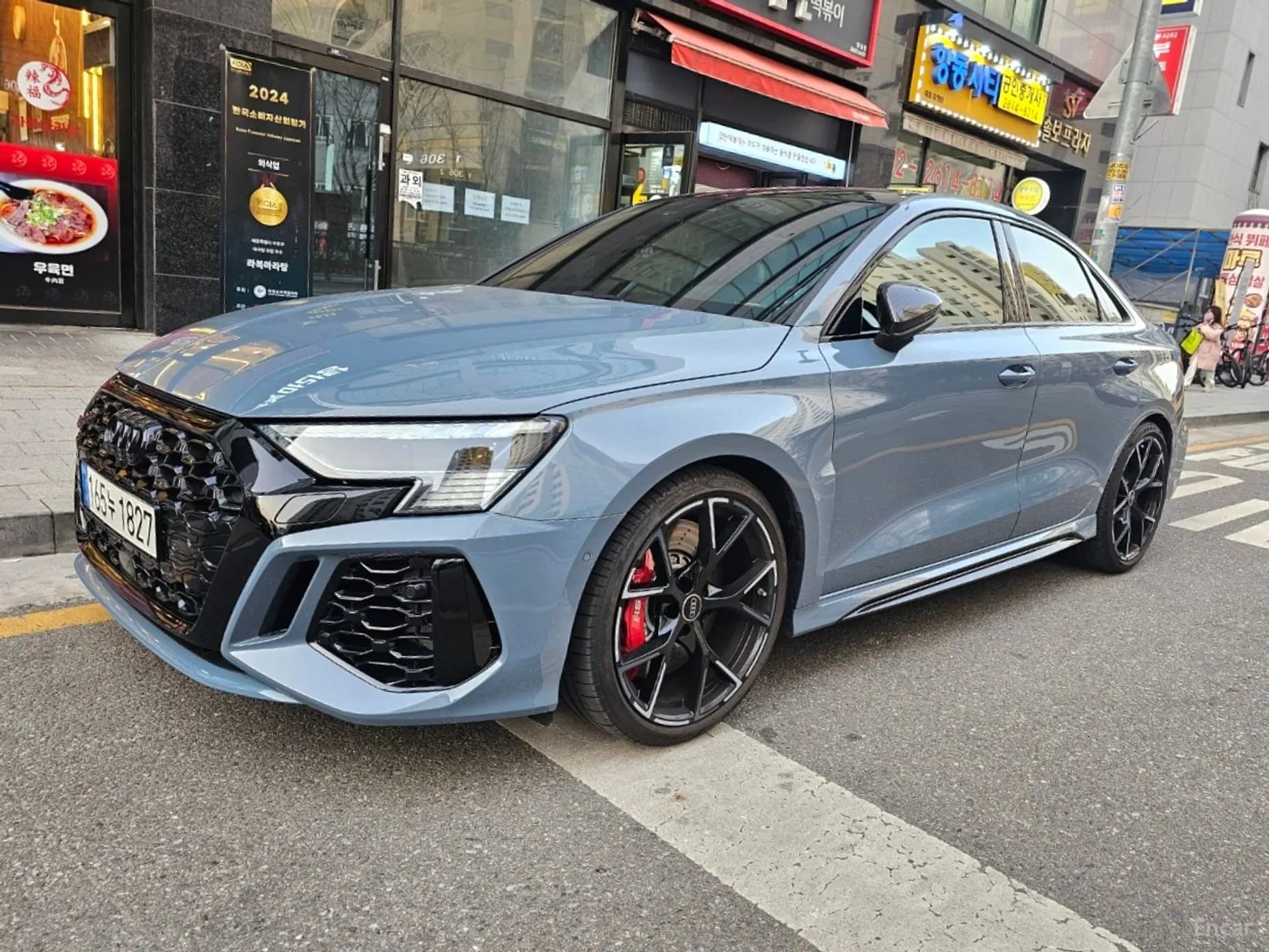 RS3 (8Y)
