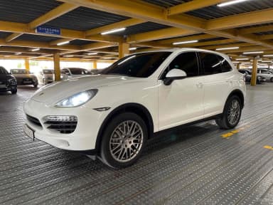 New Cayenne
