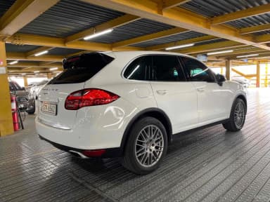 New Cayenne