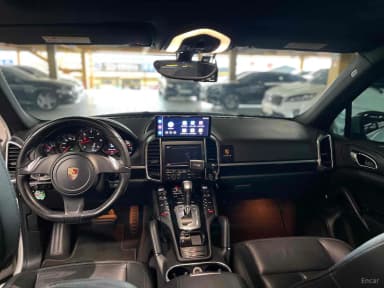 New Cayenne