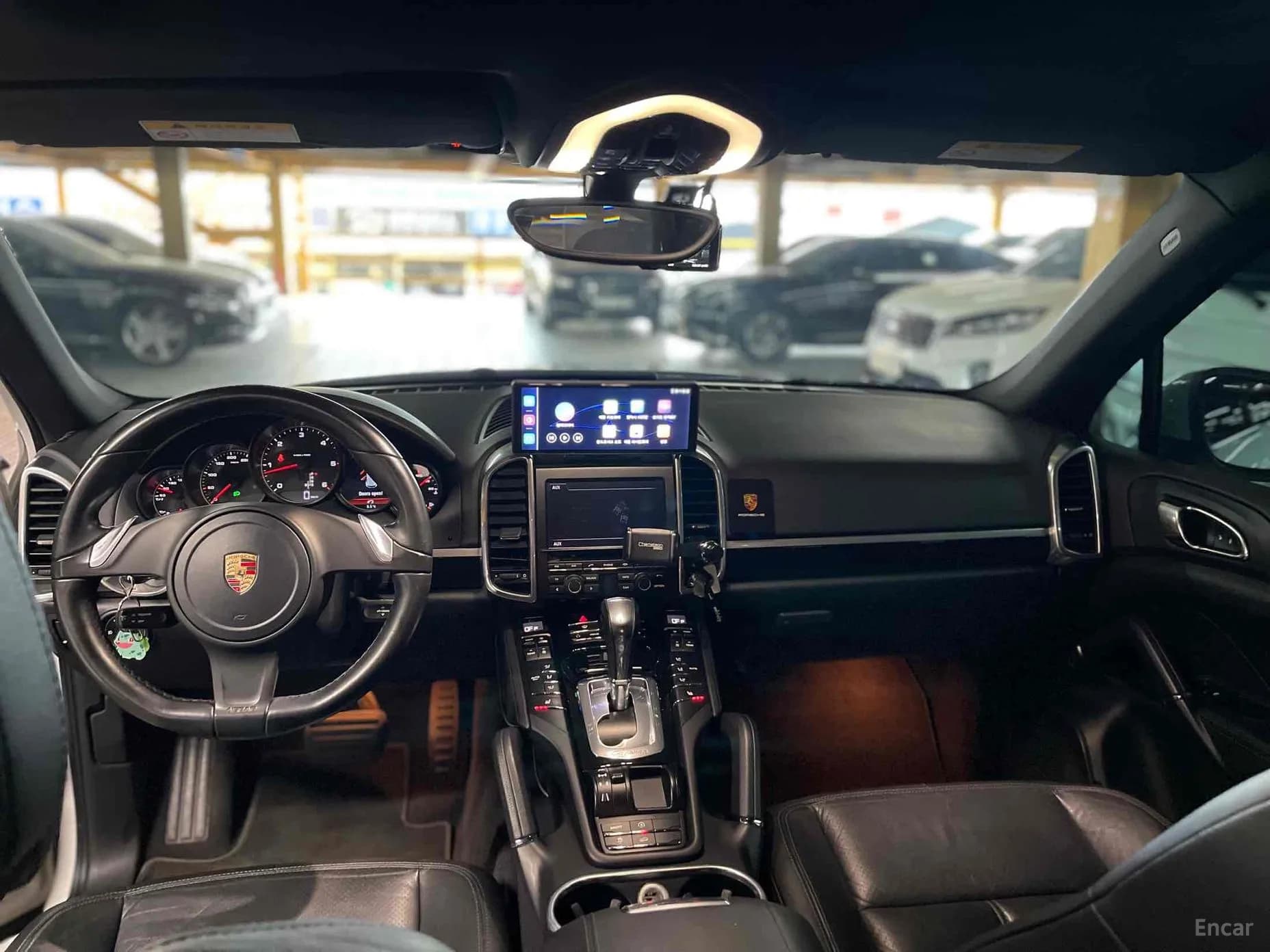 New Cayenne