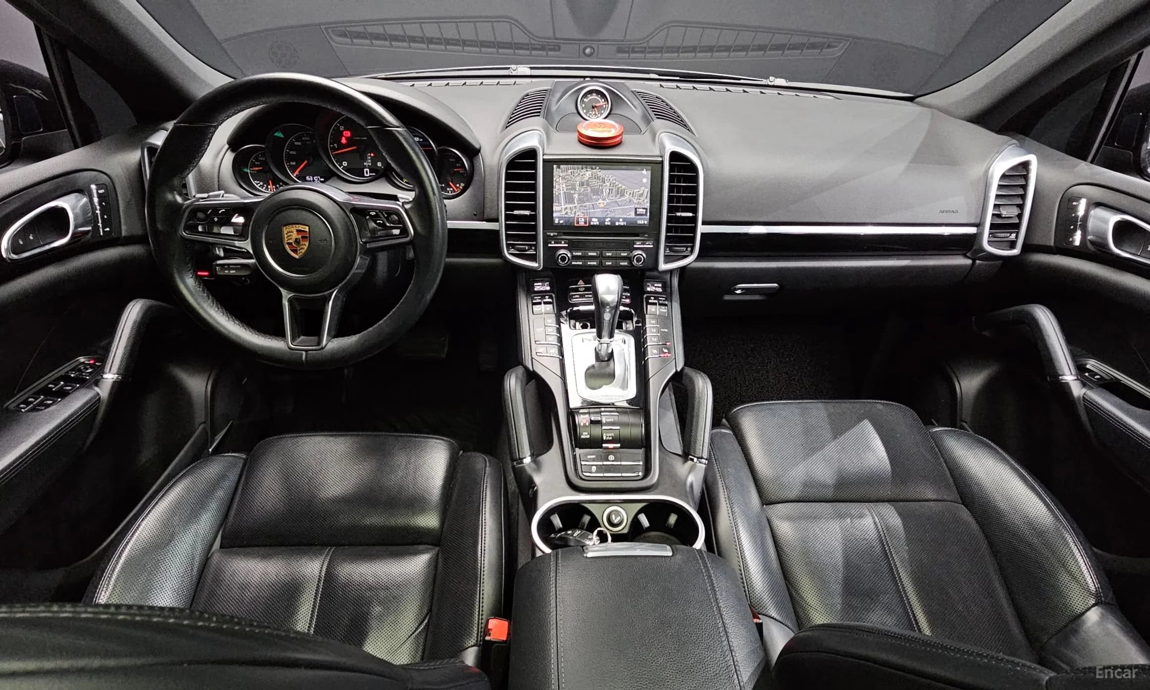 New Cayenne