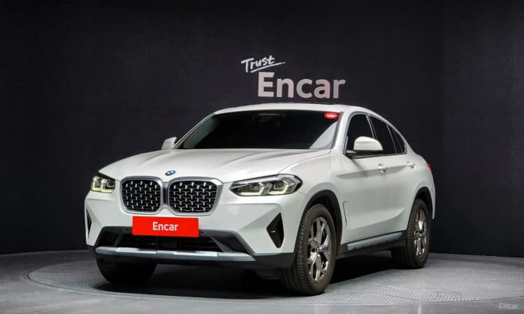 X4 (G02)