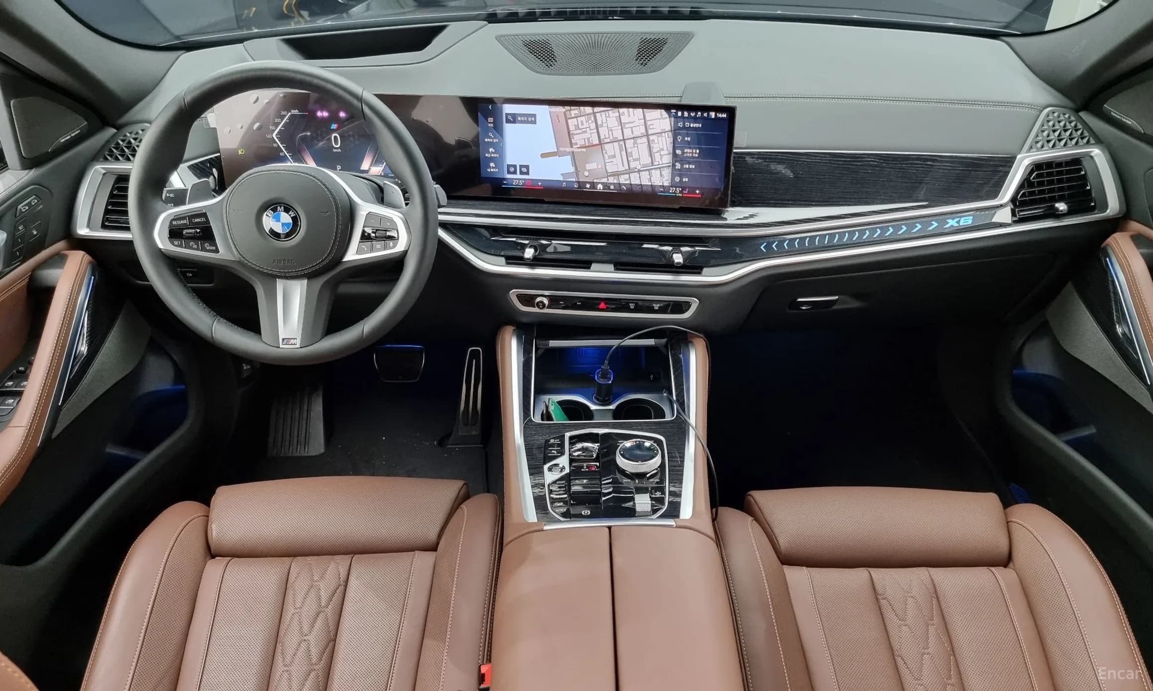 X6 (G06)