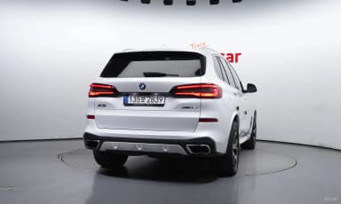 X5 (G05)